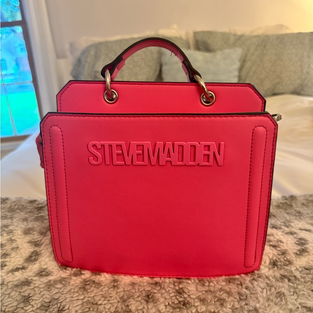 Steve Madden Pink Bevelyn Bag